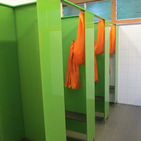 The Tent - Youth Only - Buchung Leider Nur Bis 30 Jahre Moeglich! * ミュンヘン