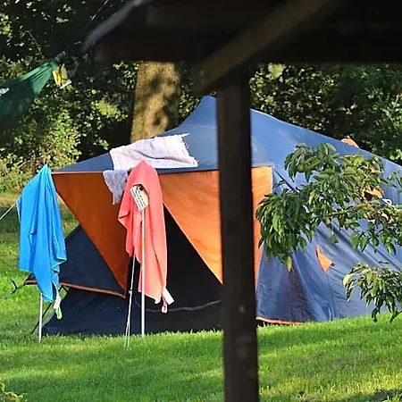 The Tent - Youth Only - Buchung Leider Nur Bis 30 Jahre Moeglich! *
