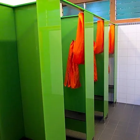 The Tent - Youth Only - Buchung Leider Nur Bis 30 Jahre Moeglich! Hostel *
