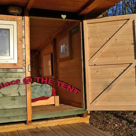 The Tent - Youth Only - Buchung Leider Nur Bis 30 Jahre Moeglich! * Munich